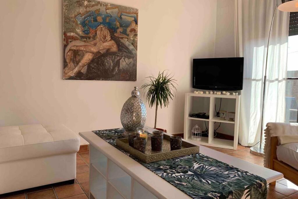 Natural Dream Apartment Blue Wifi Тарифа Екстериор снимка